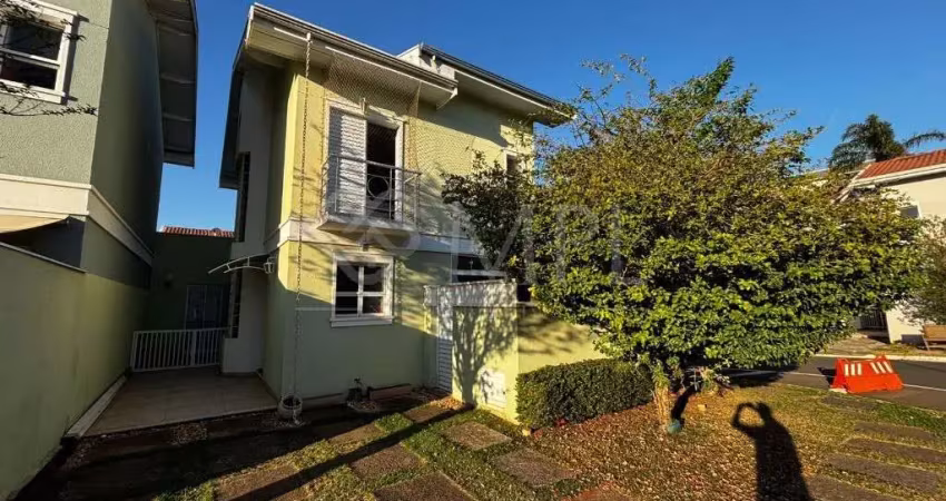 Casa à venda no condomínio green village em indaiatuba com 3 dormitórios.
