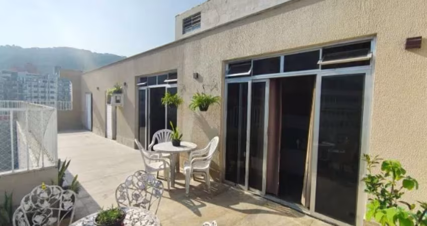 Venha morar na praia das Pitangueiras/Guarujá em apartamento  de 3 dormitórios por R$ 655.000
