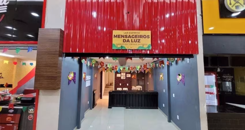 Aluga-se loja comercial de alimentação no shopping Pátio Iporanga por R$ 3.000,00