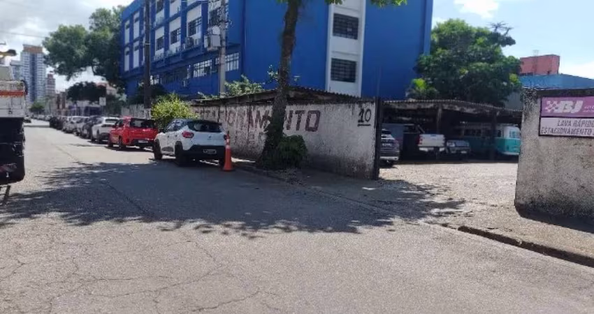 Vende-se terreno no Macuco/Santos de 34x31 m por R$ 4.876.000,00