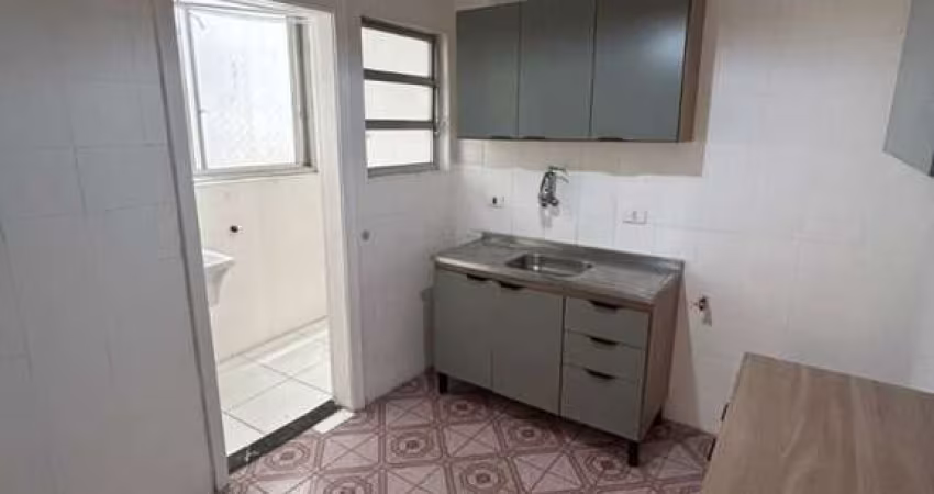 Aluga-se sala comercial no Boqueirão/Santos por R$ 2.000,00