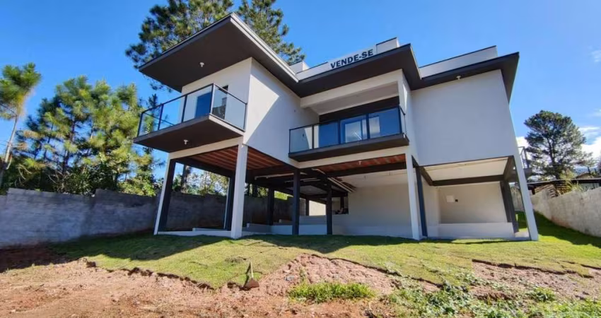Casa com 3 quartos, 129m², à venda em Caraguatatuba, Capricórnio II