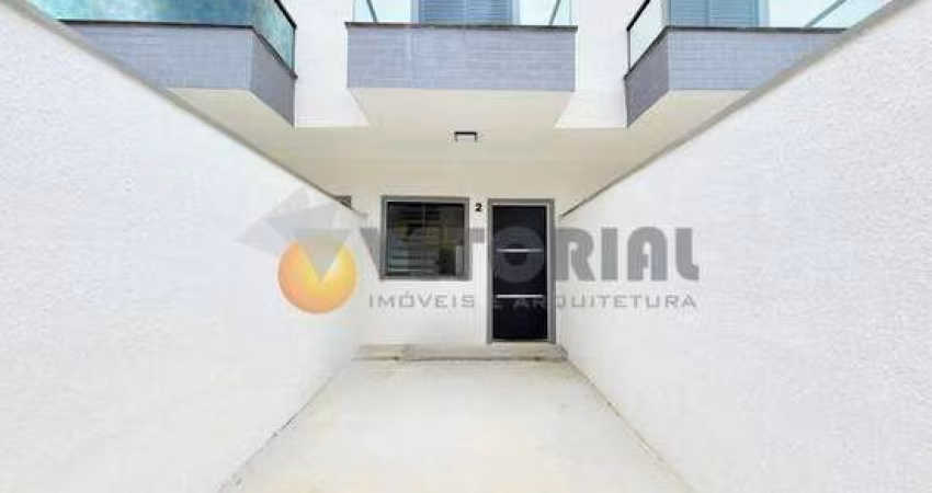 Sobrado com 2 quartos, 75m², à venda em Caraguatatuba, Balneário Copacabana