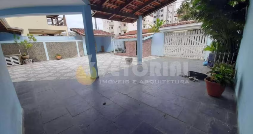 Casa com 3 quartos, 162m², à venda em Caraguatatuba, Indaiá