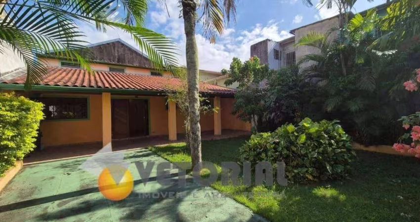 Casa à venda em Caraguatatuba, Indaiá, com 3 quartos, 104m²