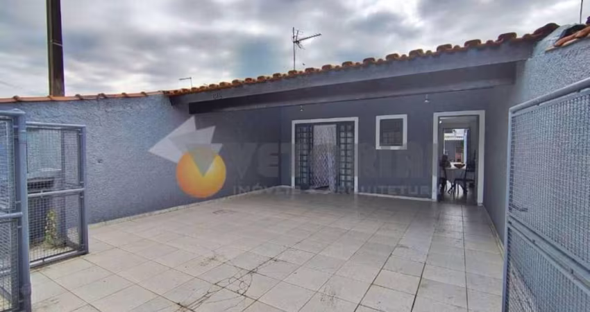 Casa à venda em Caraguatatuba, Praia das Palmeiras, com 3 quartos, 121m²