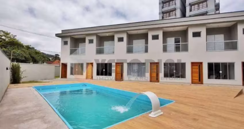 Sobrado em condomínio à venda em caraguatatuba, massaguaçu, com 2 quartos, 72m²