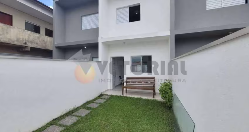 Sobrado à venda em caraguatatuba, balneário dos golfinhos, com 2 quartos, 90m²