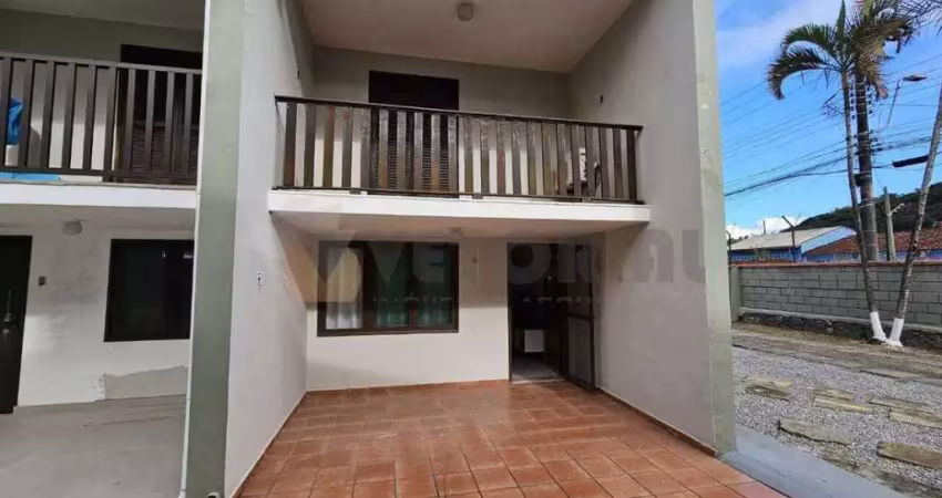 Sobrado em condomínio à venda em caraguatatuba, vila atlântica, com 2 quartos, 92m²