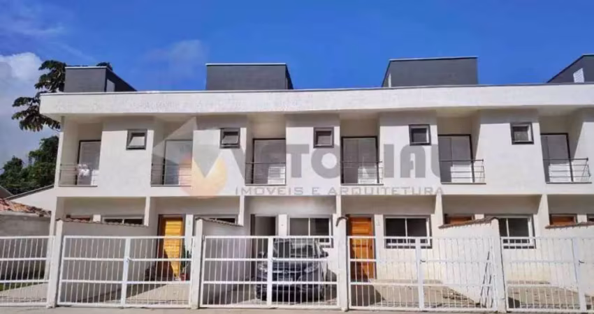 Sobrado à venda em caraguatatuba, loteamento morada do mar, com 2 quartos, 80m²