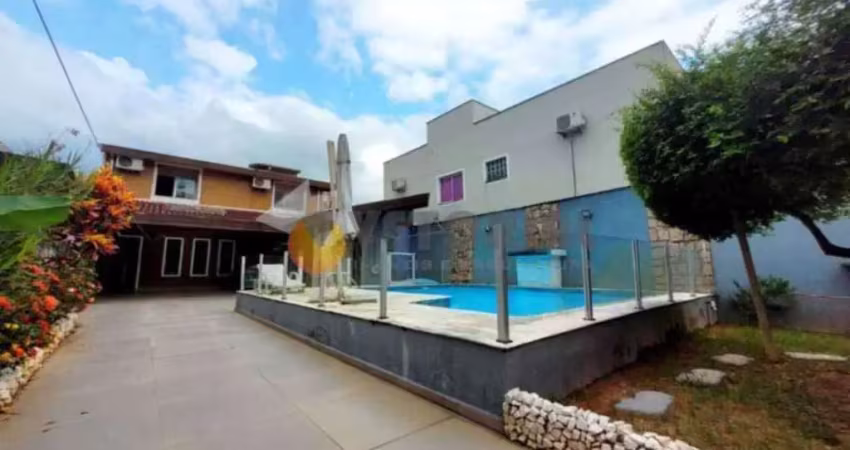 Sobrado à venda em caraguatatuba, martim de sá, com 3 quartos, 244m²