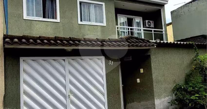 Condomínio com 3 quartos à venda em Vargem Pequena - RJ