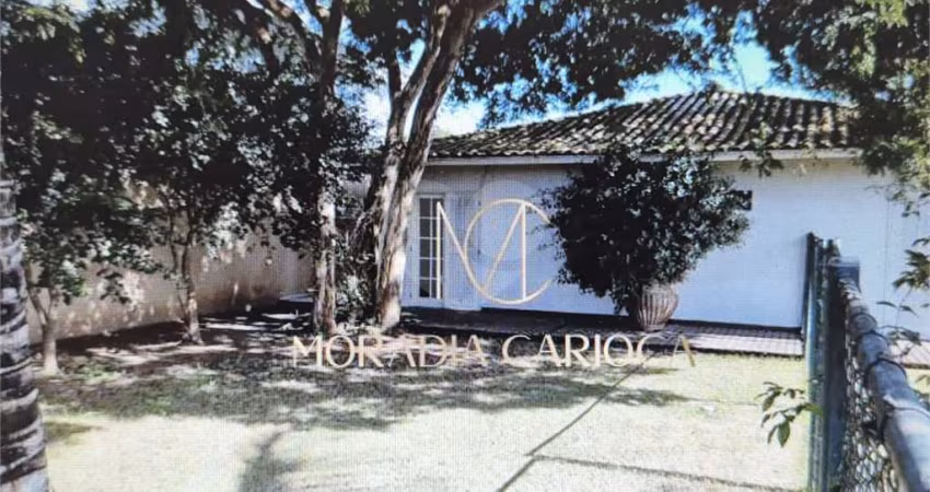 Condomínio com 4 quartos à venda em Caravelas - RJ