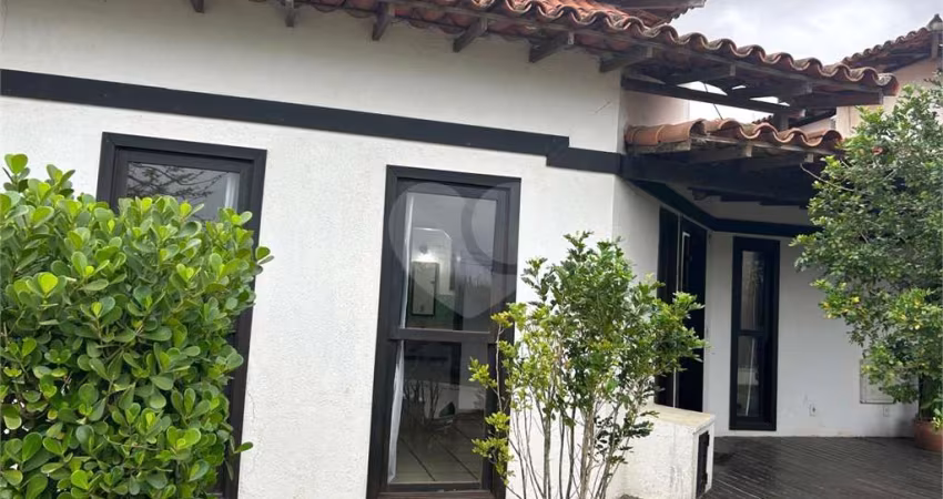 Condomínio com 2 quartos à venda em Baia Formosa - RJ