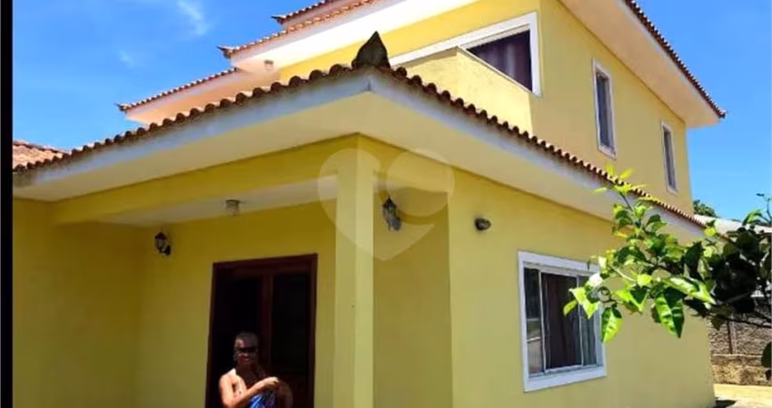Condomínio com 3 quartos à venda em Rasa - RJ