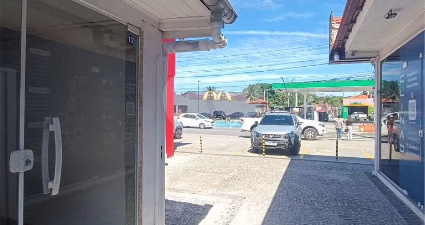 Salão Comercial para locação em Bosque De Geribá - RJ