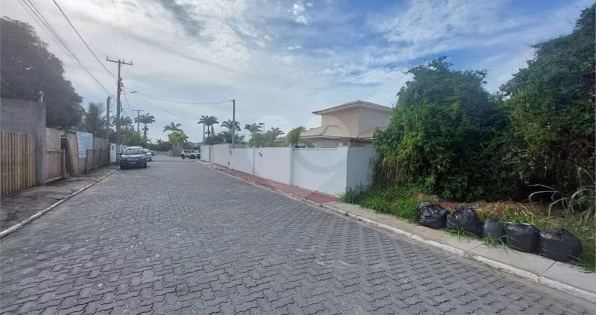 Terreno à venda em Caravelas - RJ