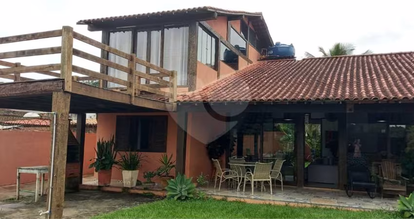 Casa com 5 quartos à venda em Praia Rasa - RJ