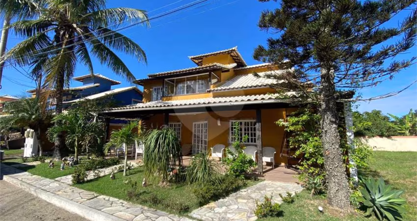 Terreno com 5 quartos à venda em Praia Rasa - RJ