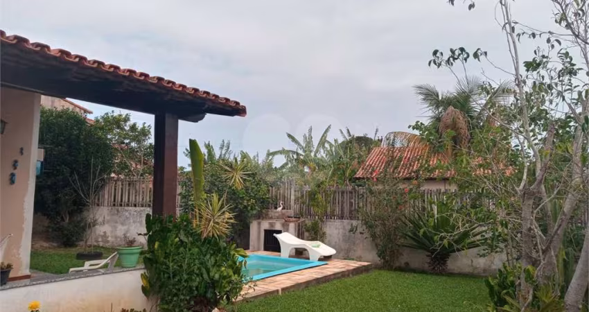Casa com 3 quartos à venda em Jardim Arco Íris - RJ