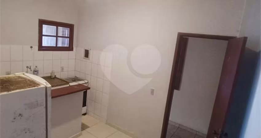 Flat com 1 quartos para locação em Manguinhos - RJ