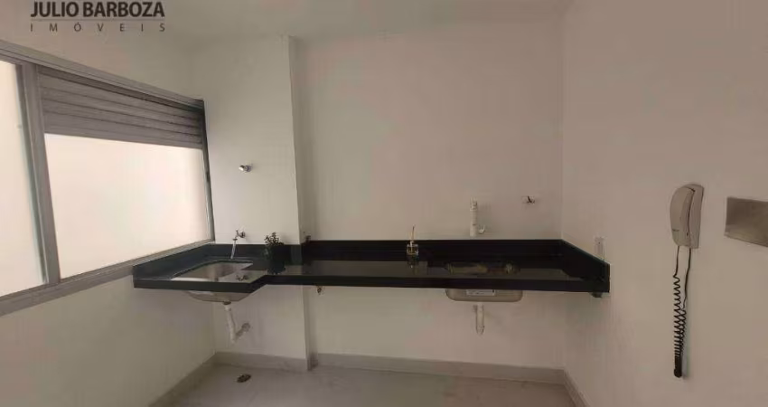 Apartamento totalmente reformado na Vila Olímpia, com 2 dormitórios, 1 vaga de garagem