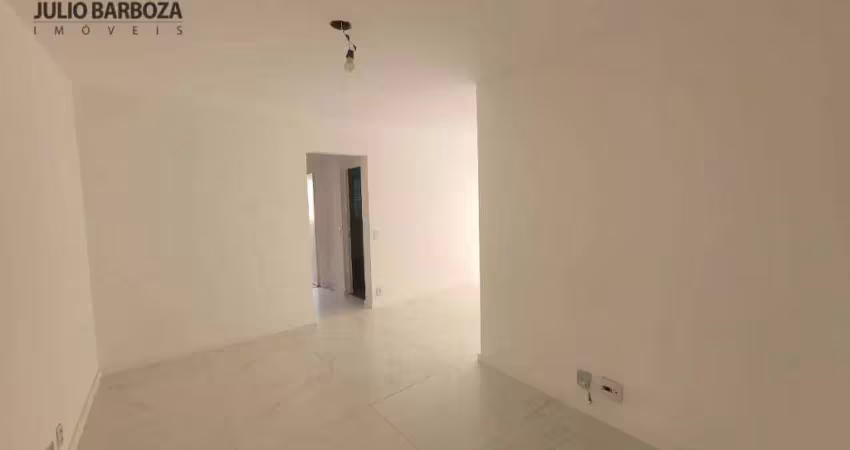 Apartamento totalmente reformado na vila olímpia, com 2 dormitórios, 1 vaga de garagem