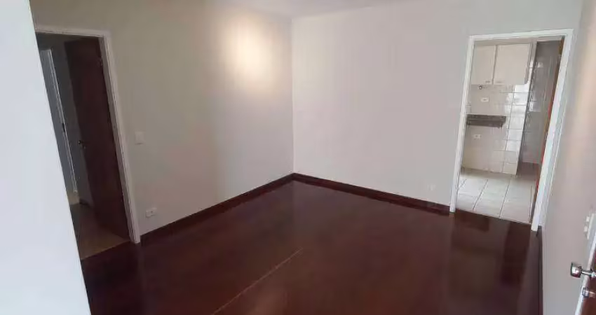 OPORTUNIDADE ; Moema Pássaros pronto p/ morar 3:dorm com suíte , closet e ar condicionado  reformado ,2 vagas + lazer SP