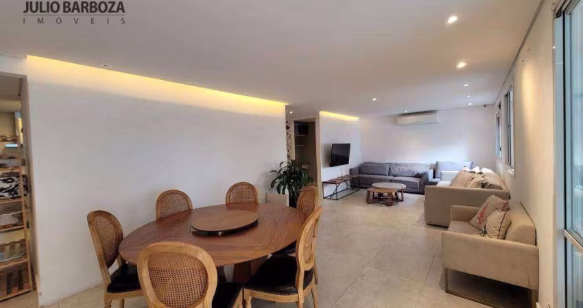 Moema pássaros, 3 suítes, varanda gourmet, 2 vagas de garagem, prédio semi novo