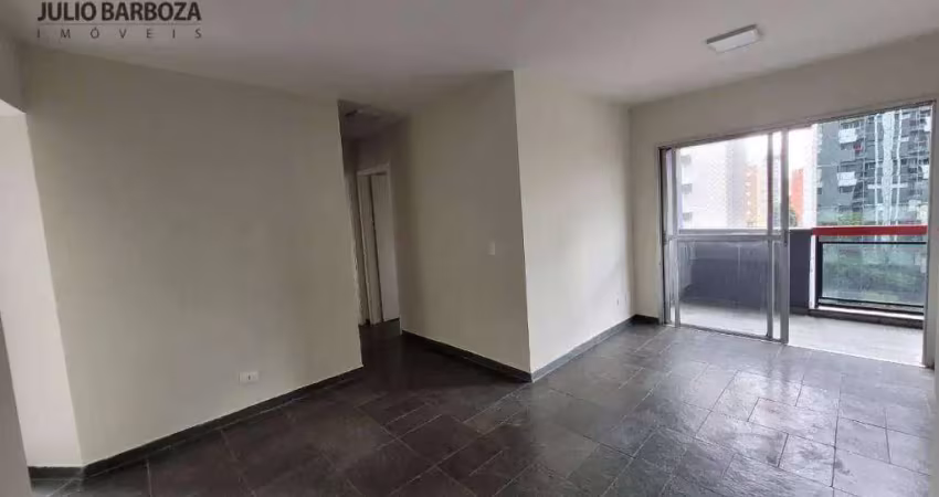 Apartamento com 2 ormitórios, sendo 1 suíte, sacada, 1 vaga de garagem na Vila Olímpia