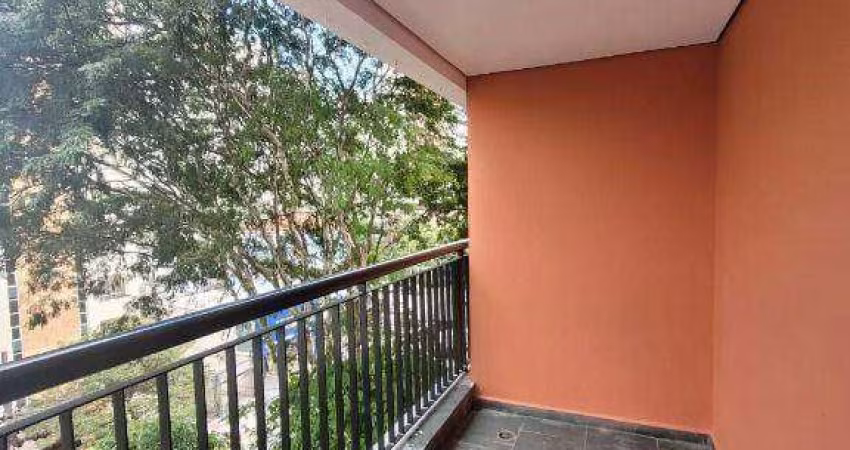 Apartamento em Moema, 110m², reformado, com 2 vagas de garagem, mais depósito