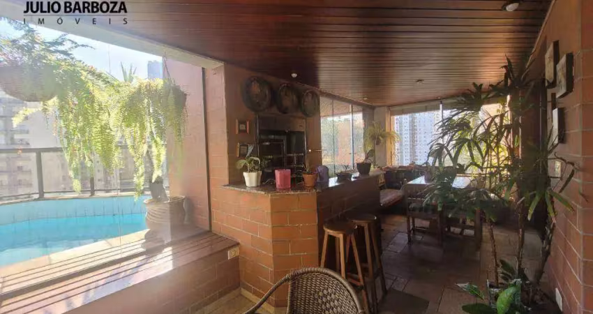 Apartamento com área útil 272, piscina na varanda com lareira, 4 dormitórios, sendo 3 suítes, varanda com piscina, e 3 vagas de garagem, no morumbi