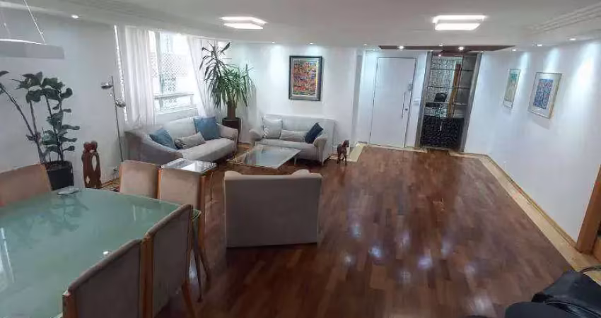 No coração do jardins lindo apto reformado e todo mobiliado 184m2 útil  sendo 3 dormitórios com 2 suítes ,2 vagas  . sp