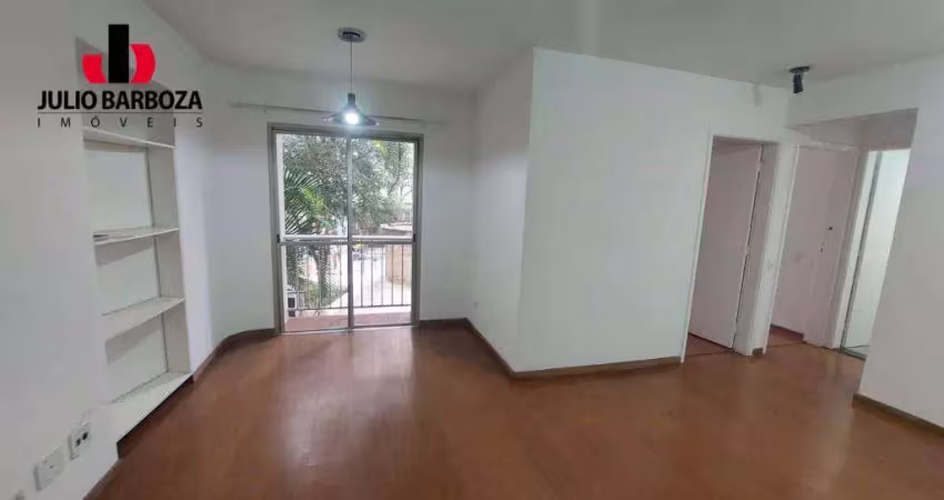 Apartamento reformado em moema pássaros, com 2 dormitórios, 2 banheiros e 1 vaga de garagem