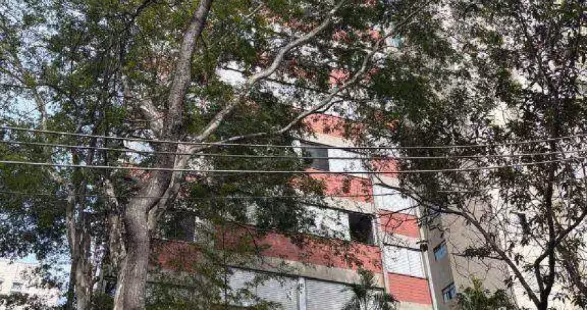 Apartamento na vila olímpia, com 2 dormitórios, reformado, e 1 vaga de garagem
