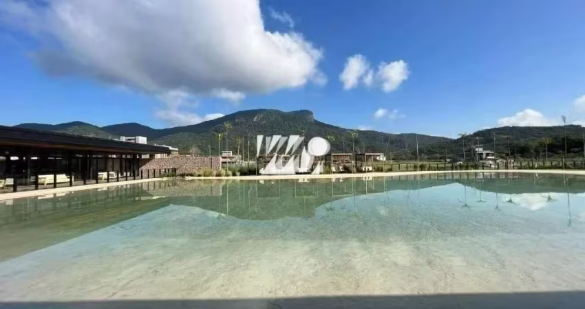 Terreno no condomínio Reserva da Pedra na Pedra Branca