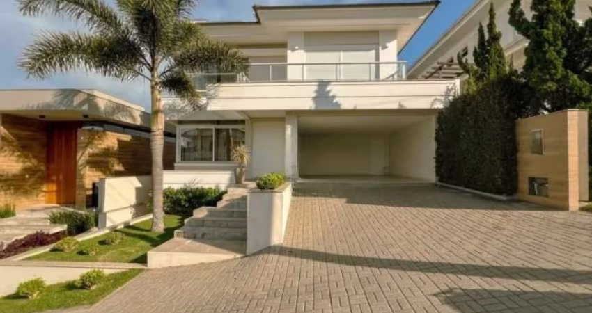 Casa Alto Padrão no Parque da Pedra 3 Suítes