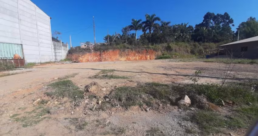 Terreno 611m² - Bela Vista