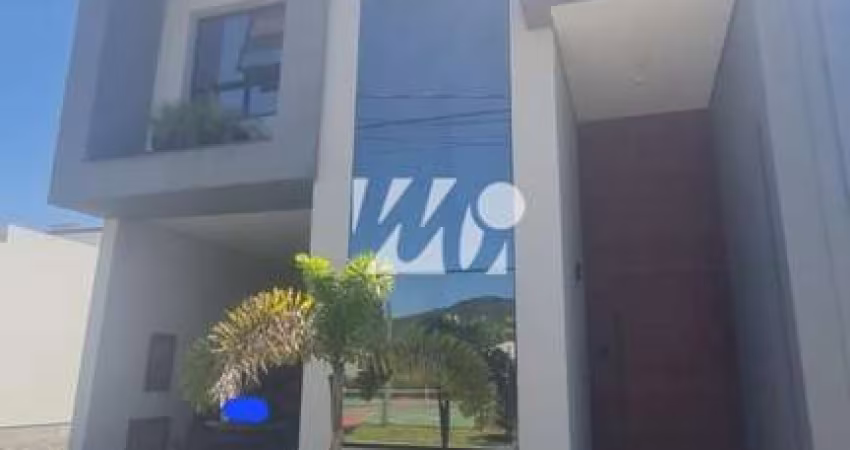 Casa 3 Quartos com Piscina - Beira Rio