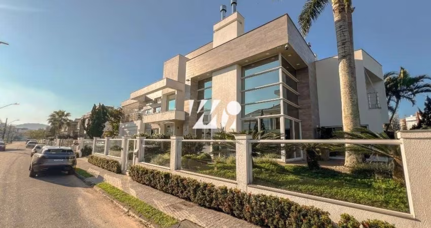Casa Alto Padrão com 3 Suítes