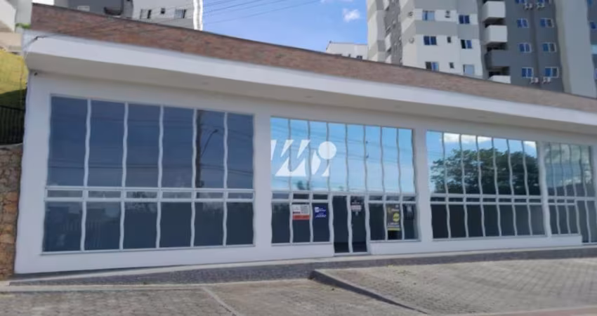 Loja Comercial 105m²- Pedra Branca