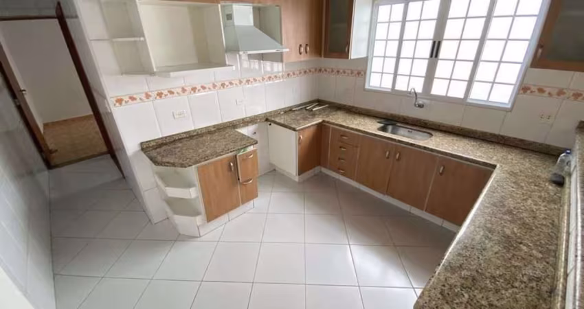 Casa com 2 dormitórios à venda, 175 m² por R$ 650.000,00 - Imirim - São Paulo/SP
