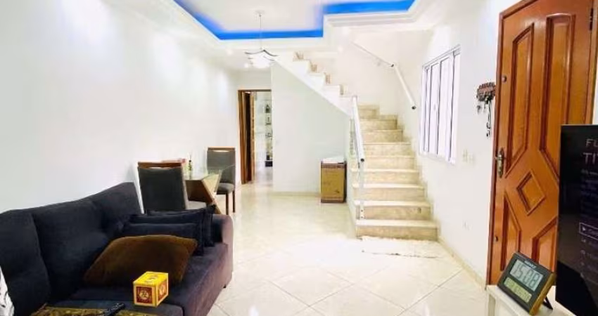 Sobrado com 3 dormitórios à venda, 180 m² por R$ 690.000,00 - Vila Nova Carolina