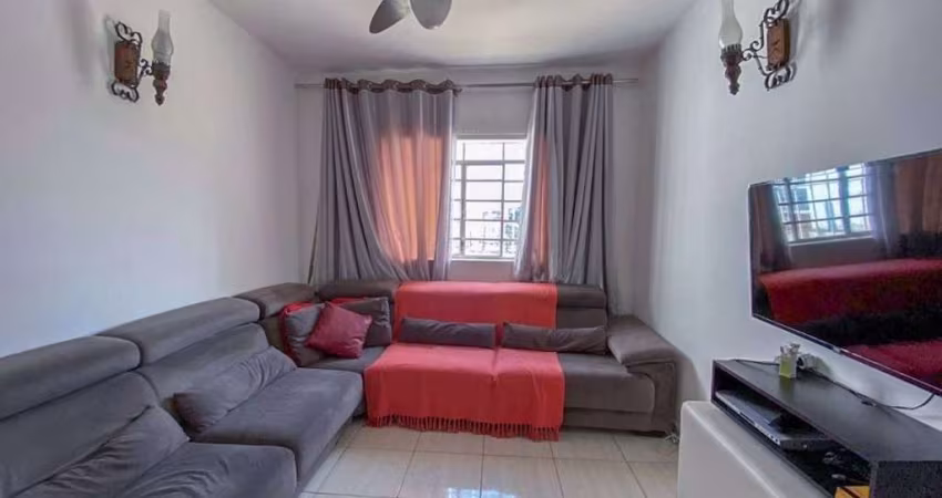 Sobrado com 4 dormitórios à venda, 270 m² por R$ 1.010.000,00 - Vila Dom Pedro I