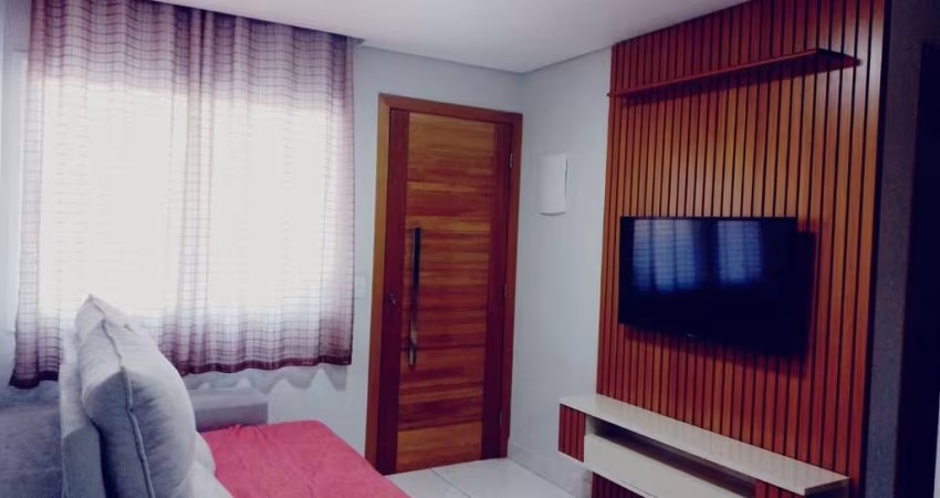 Apartamento com 2 dormitórios à venda, 39 m² por R$ 300.000,00 - Vila Nilo - São