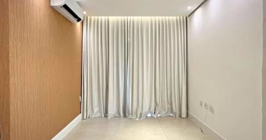 Apartamento à Venda, 2 Quartos, 1 Vaga, Vila Dom Pedro I - São Paulo