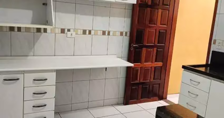Sobrado à venda com 2 dormitórios e 2 vagas na rua doutor pedro jabur