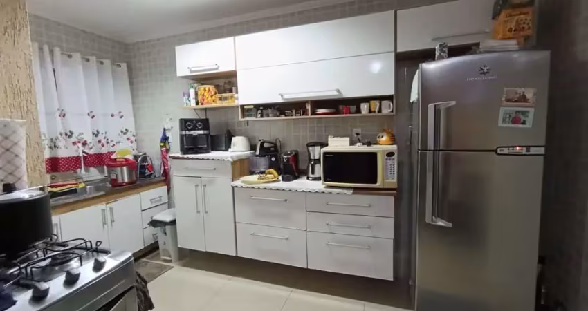 Sobrado com 3 dorms + 2 casas para renda no jardim ataliba leonel