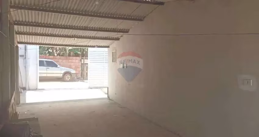 Casa no município de salgado (povoado moendas) com 2/4, ampla e área livre