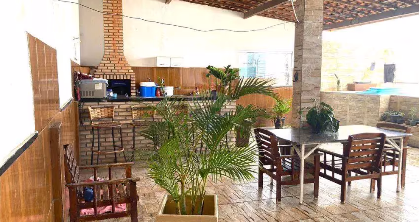Vendo casa duplex com dois pontos comerciais no centro da barra dos coqueiros